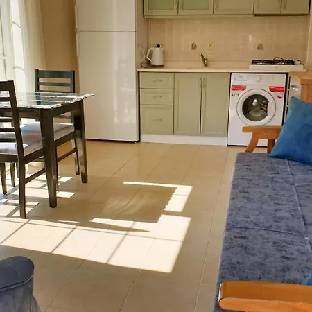 Apartman Efe Apart *